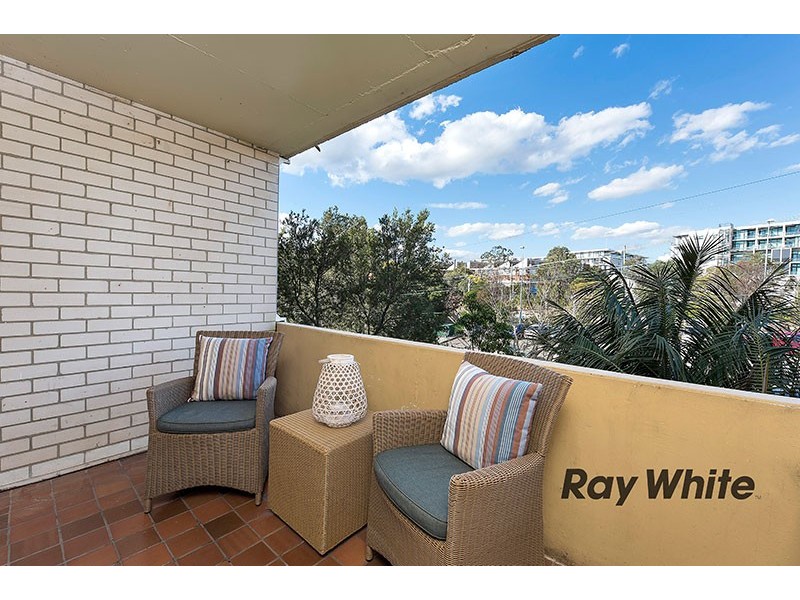 9/13-14 Bank Street, Meadowbank NSW 2114