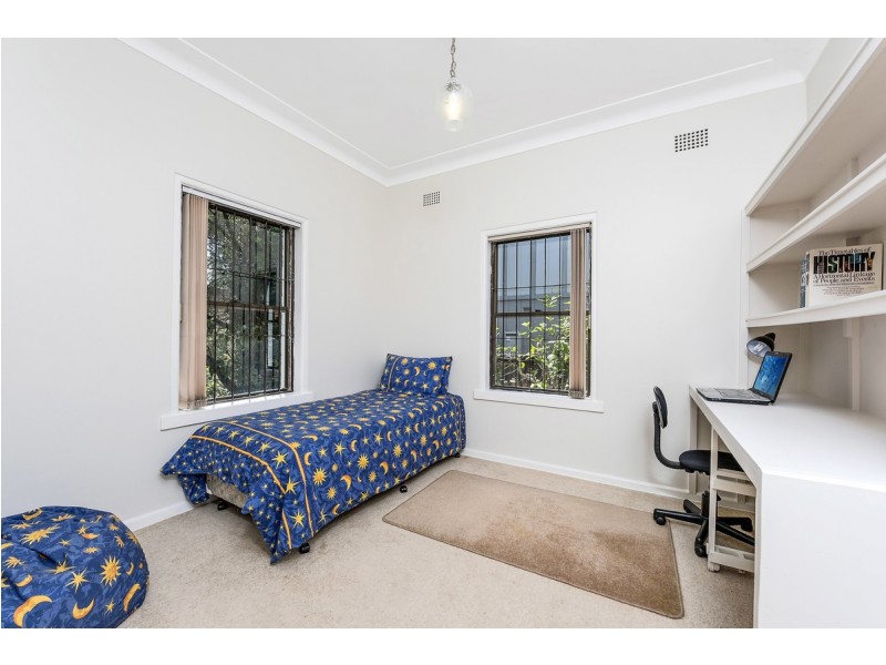 19 William Street East, Roseville NSW 2069