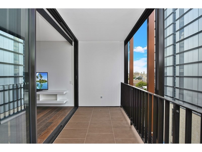 518/8 Central Park Avenue, Chippendale NSW 2008