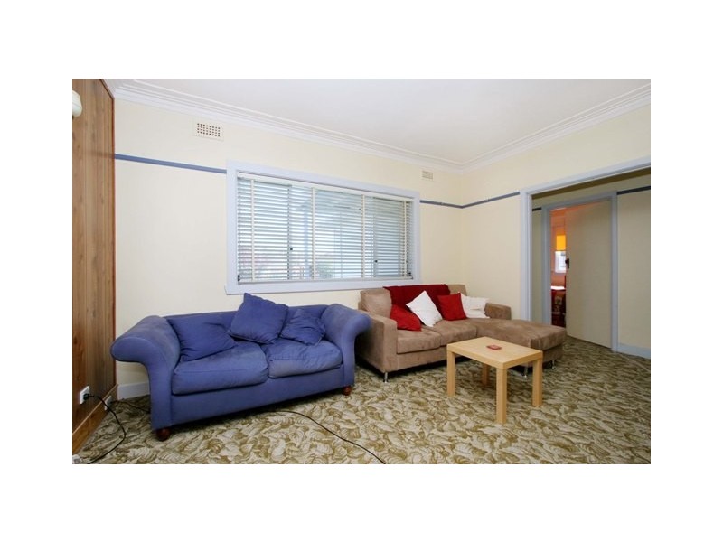 6 Bryan Street, Reservoir VIC 3073