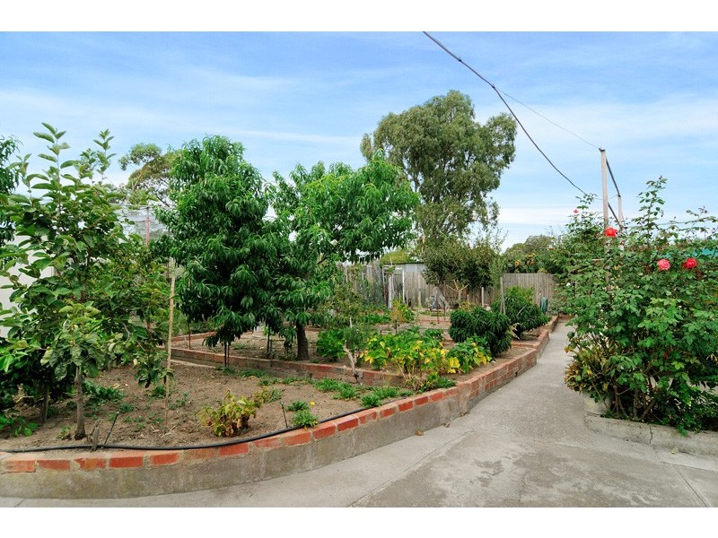 21 Broadhurst Avenue, Reservoir VIC 3073
