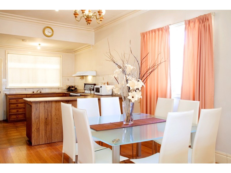 420 Gilbert Road, Preston West VIC 3072