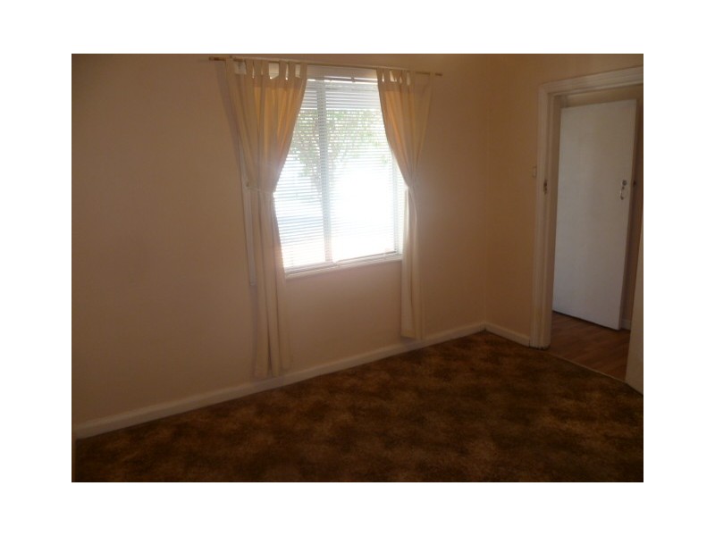 244 Raglan Street, Preston VIC 3072