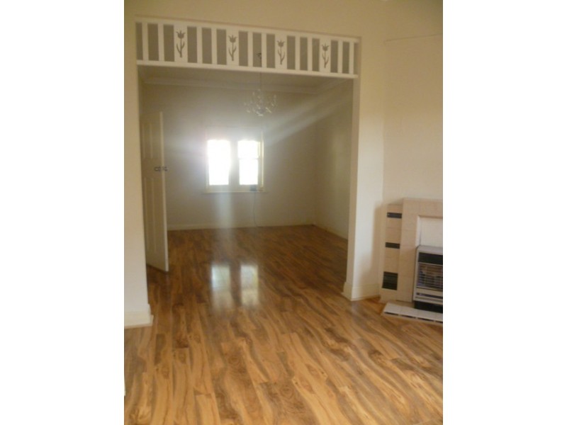 99 Moore Street, Coburg VIC 3058