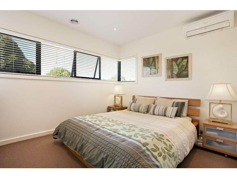 2 David Street, Preston VIC 3072