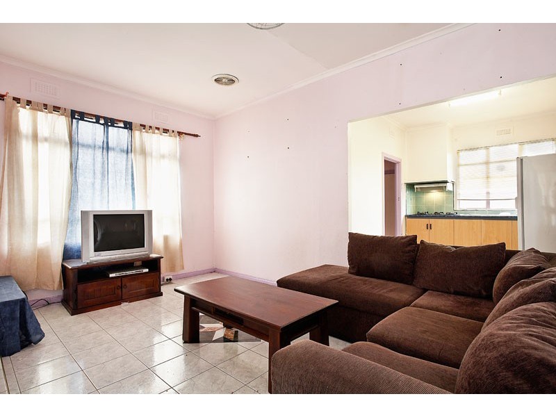 40 Eisenhower Street, Reservoir VIC 3073