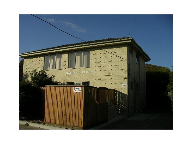 10/89  Ballantyne Street, Thornbury VIC 3071