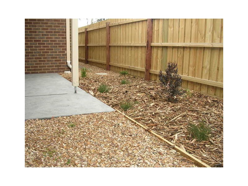 3/4 Elsey Road, Reservoir VIC 3073
