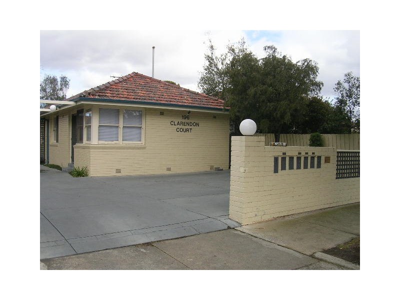 2/196 Clarendon Street, Thornbury VIC 3071