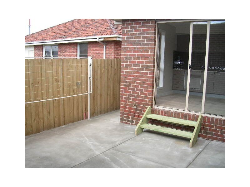 3/34 McComas Street, Reservoir VIC 3073