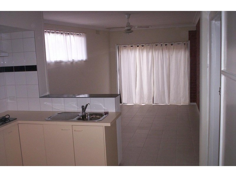 13 Griffiths Street, Reservoir VIC 3073