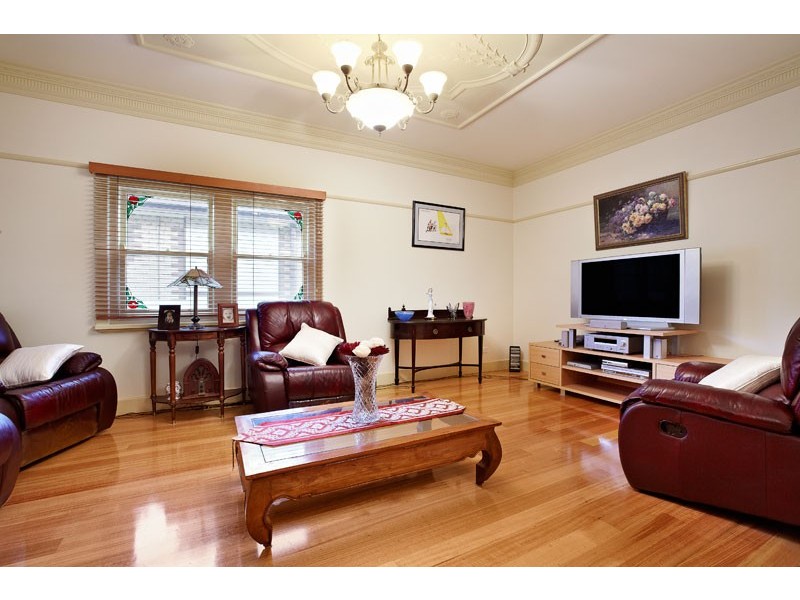 7 Arnold Street, Preston VIC 3072