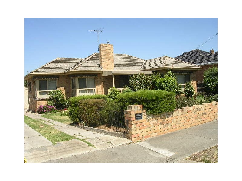 29 Miranda Road, Reservoir VIC 3073