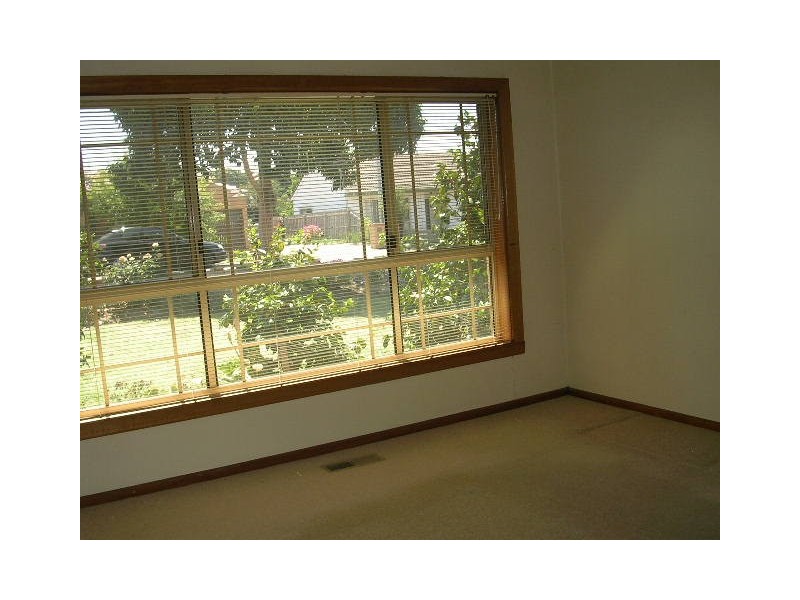 29 Miranda Road, Reservoir VIC 3073