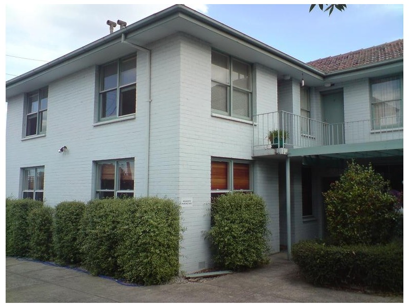 9/4 Spring Street, Preston VIC 3072