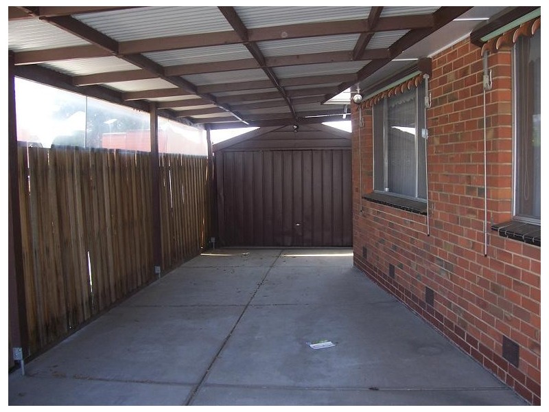 70 Dumbarton Street, Reservoir VIC 3073