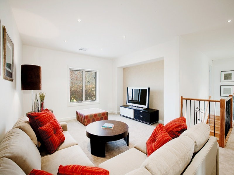 21 Violet Grove, Kew East VIC 3102