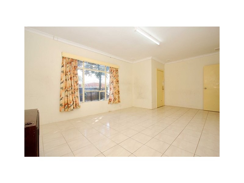 8 Killerton Crescent, Heidelberg VIC 3084