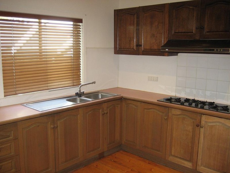 108 Rathcown Road, Reservoir VIC 3073