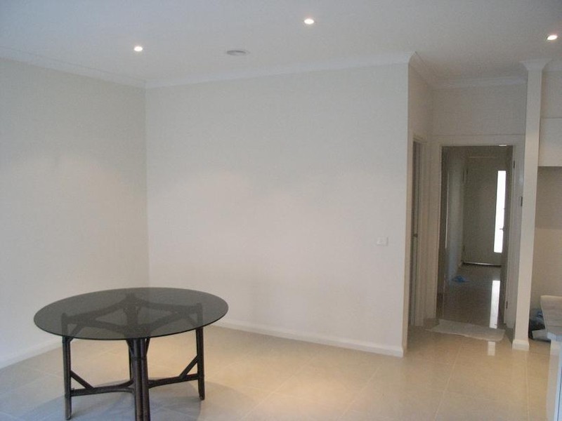 3/8 Crecy Street, Heidelberg West VIC 3081