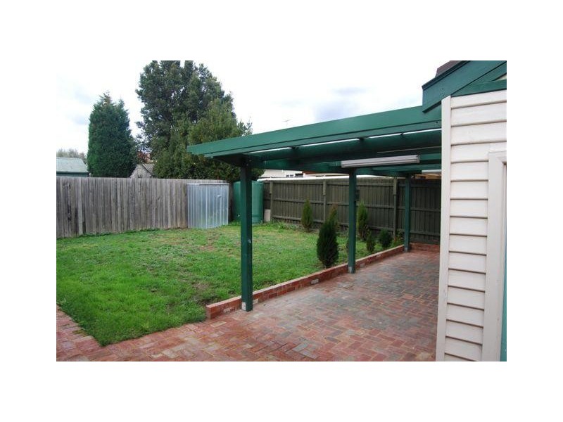7 Dalgety Street, Preston VIC 3072
