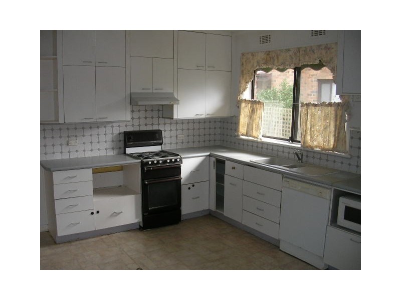 26 Gisborne Cresent, Reservoir VIC 3073