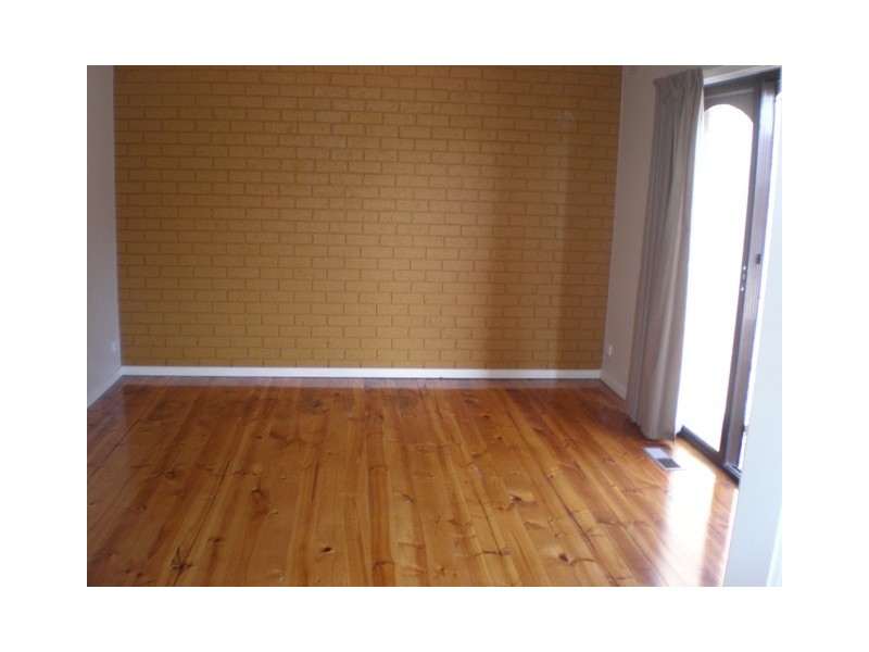 2/74 May Street, Preston VIC 3072