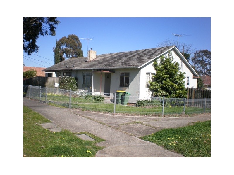 581 Waterdale Road, Heidelberg West VIC 3081
