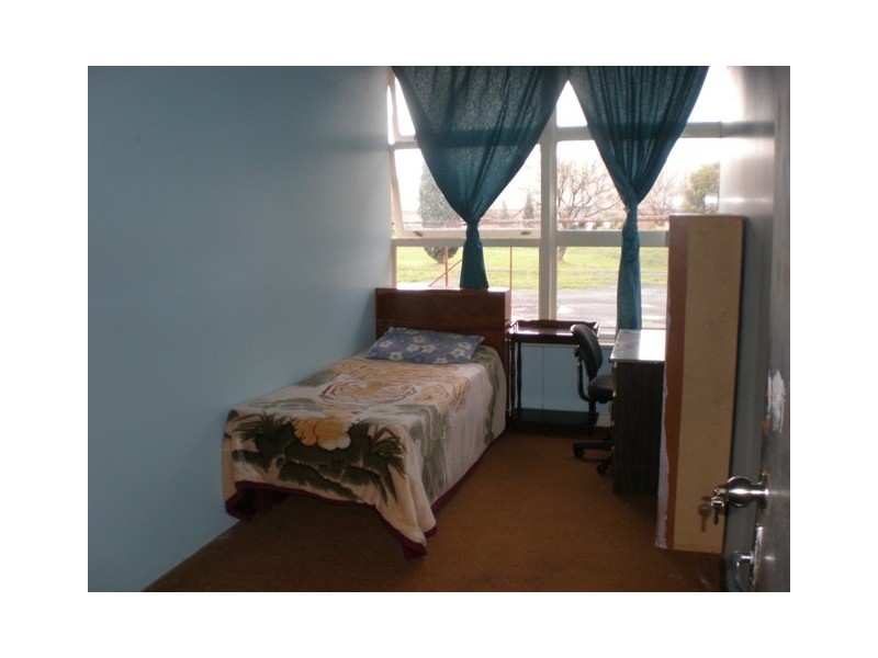 4/33-35 Radford Road, Reservoir VIC 3073