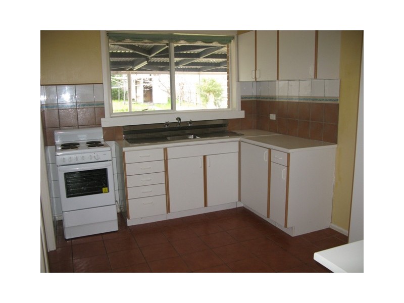 20 Purinuan Road, Reservoir VIC 3073