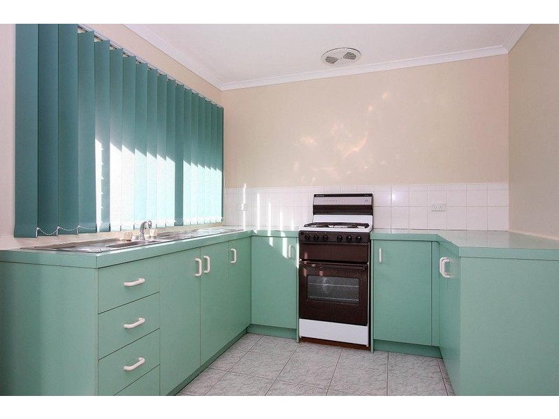 25 Sieben Close, Mill Park VIC 3082