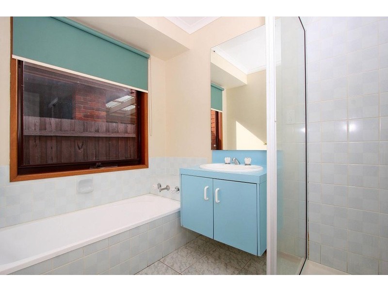 25 Sieben Close, Mill Park VIC 3082