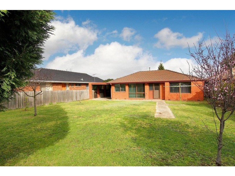 25 Sieben Close, Mill Park VIC 3082