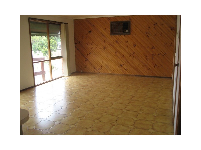 8 Durack Place, Mill Park VIC 3082