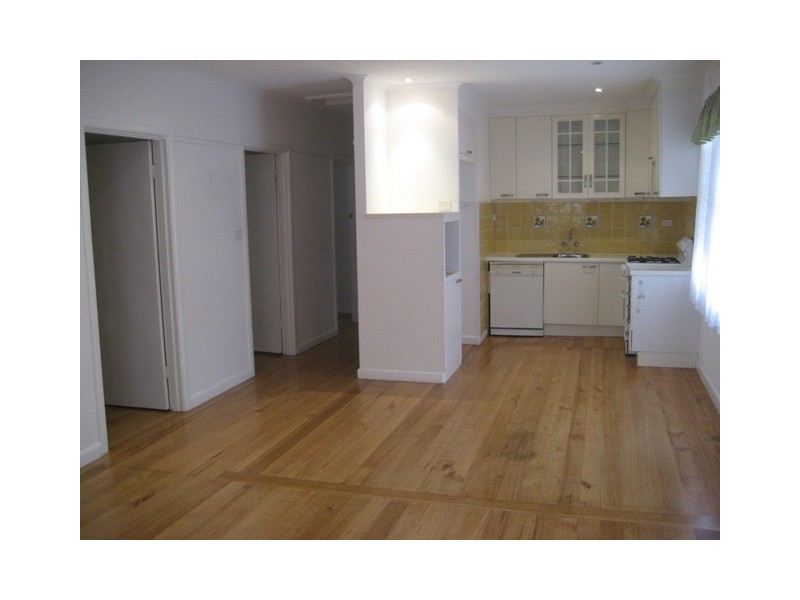 65 Winter Crescent, Reservoir VIC 3073