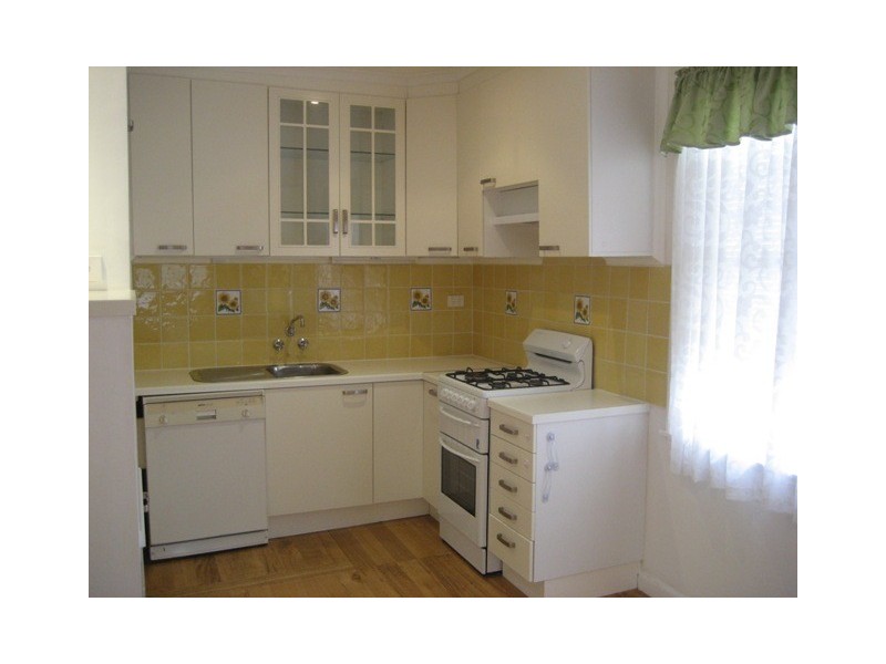 65 Winter Crescent, Reservoir VIC 3073