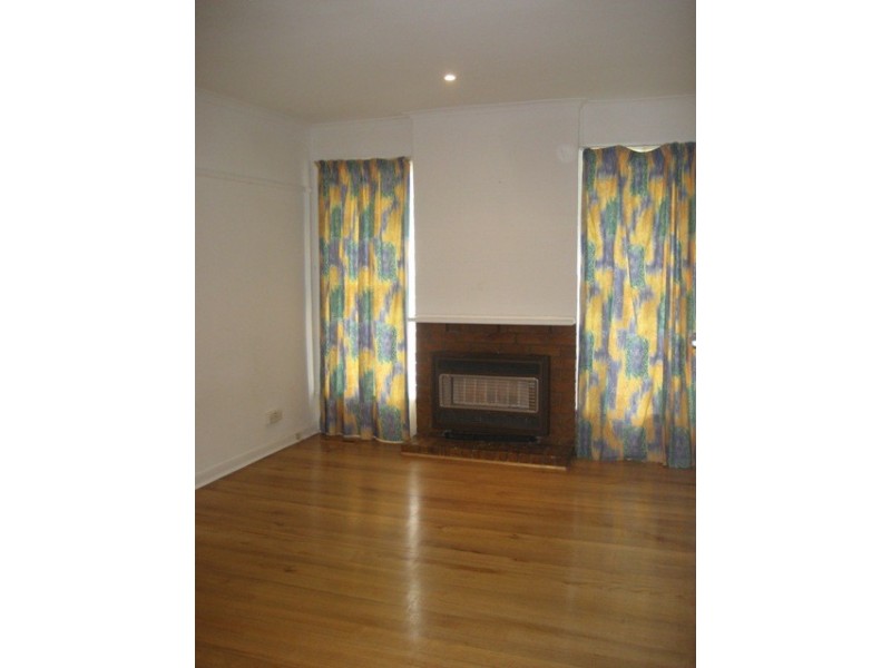 65 Winter Crescent, Reservoir VIC 3073