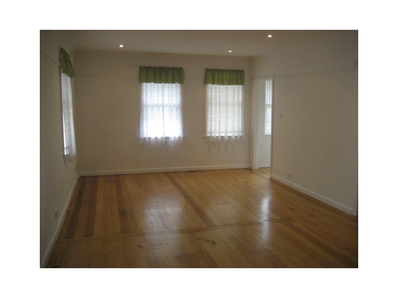 65 Winter Crescent, Reservoir VIC 3073