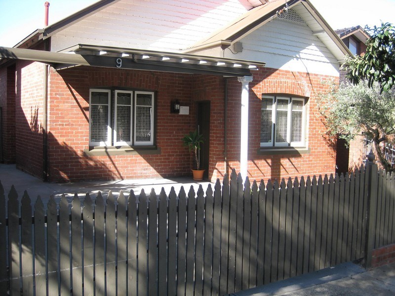 9 Brighton Avenue, Preston VIC 3072