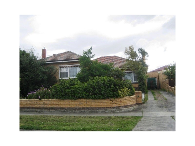 39 Home Street, Reservoir VIC 3073