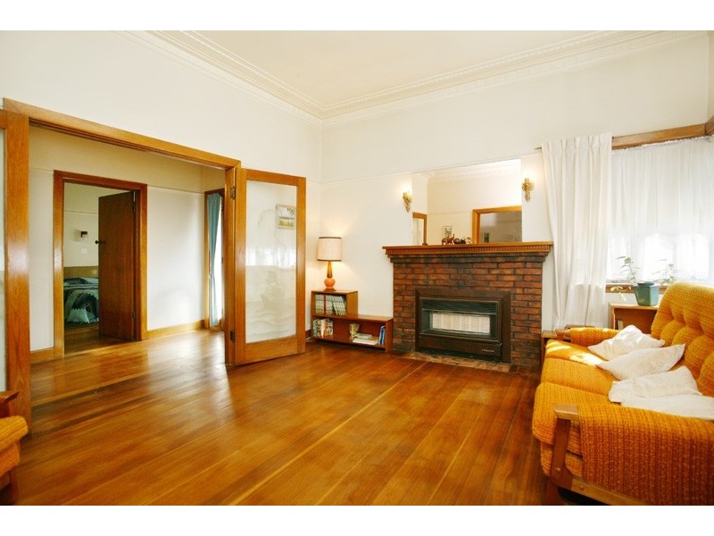 4 Esmond Street, Preston VIC 3072