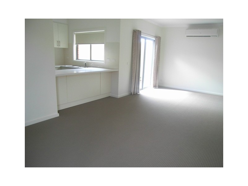 13A Walsh Street, Preston VIC 3072