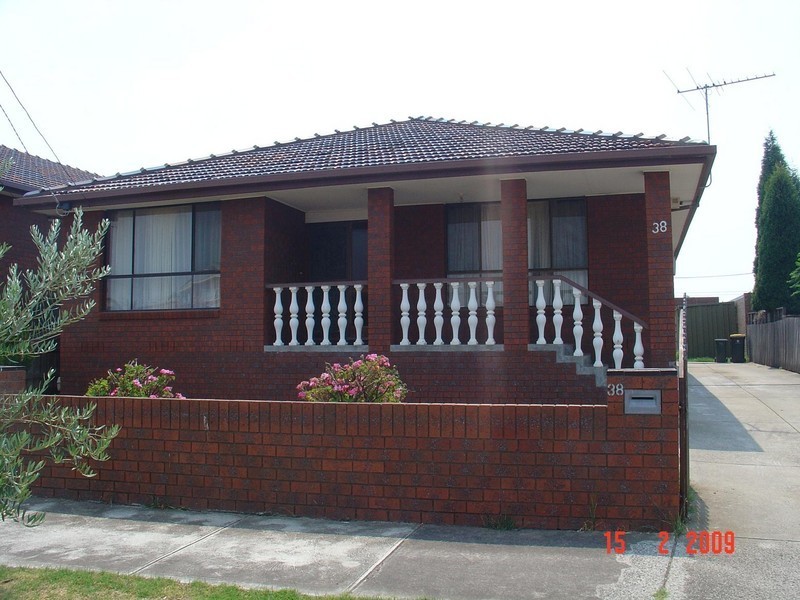 38 Gladstone Street, Thomastown VIC 3074