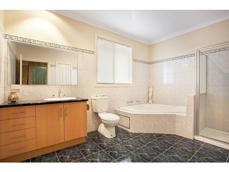 40a James Street, Preston VIC 3072