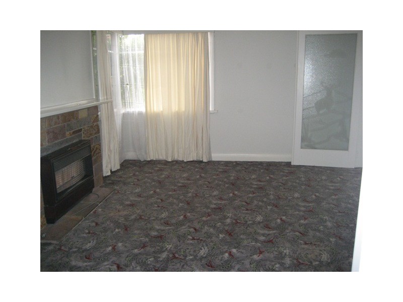 13 Griffith Street, Reservoir VIC 3073