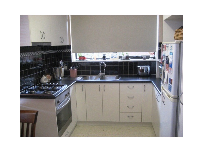 3/10-12 Anderson Road, Thornbury VIC 3071