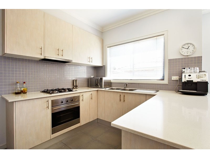 2/3 Epstein Street, Reservoir VIC 3073