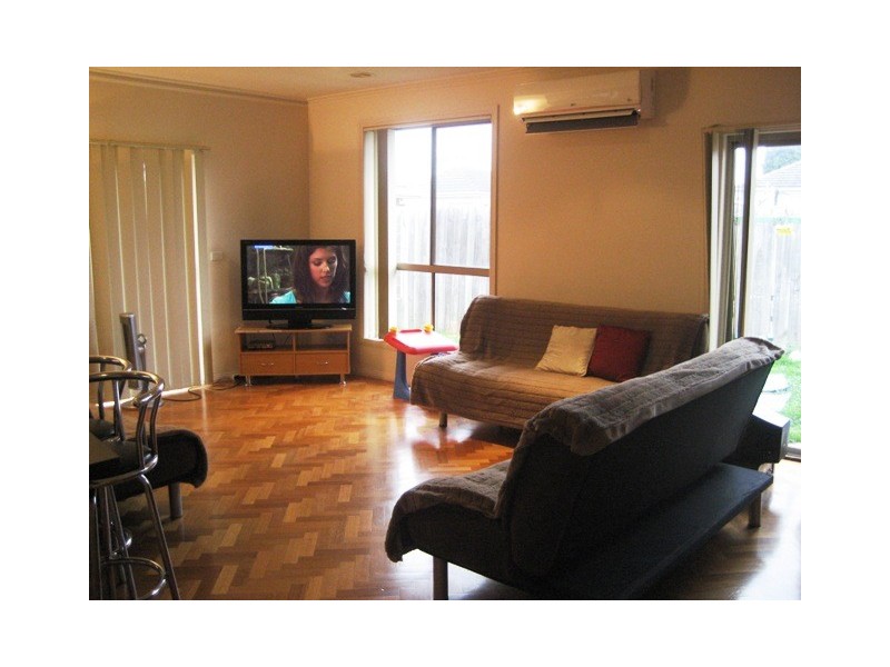 5/3 Mack Street, Reservoir VIC 3073