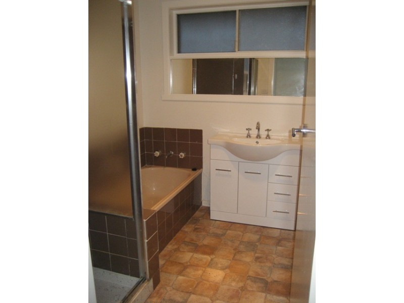 7/8 Ashley Street, Reservoir VIC 3073