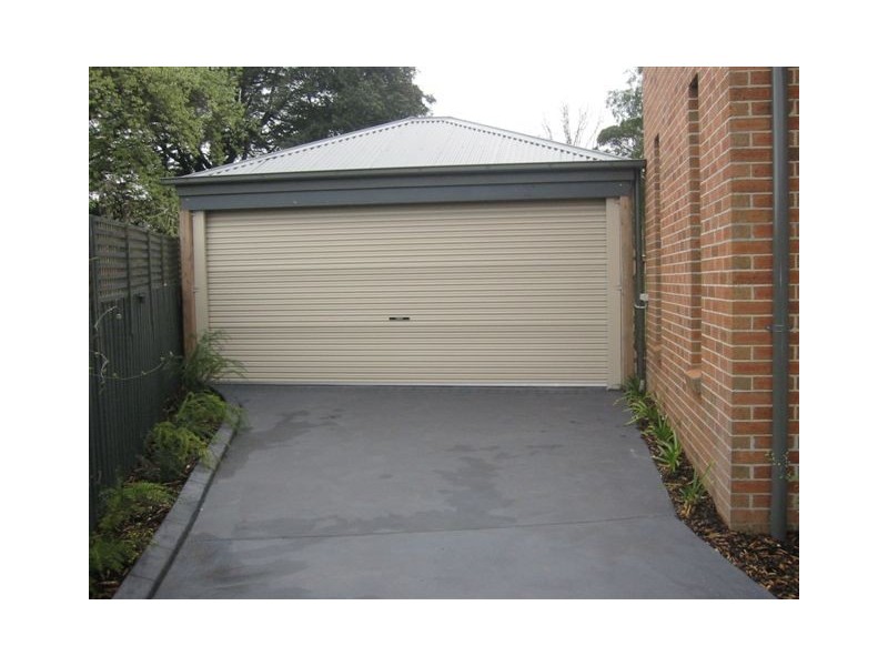 8/2 Bayliss Street, Preston West VIC 3072